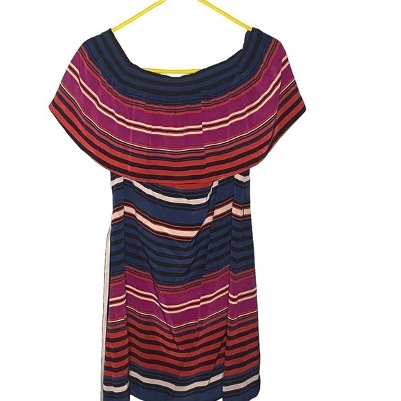 𝅺joie 100% Silk Dress NWT Size Small - Picture 1 of 9